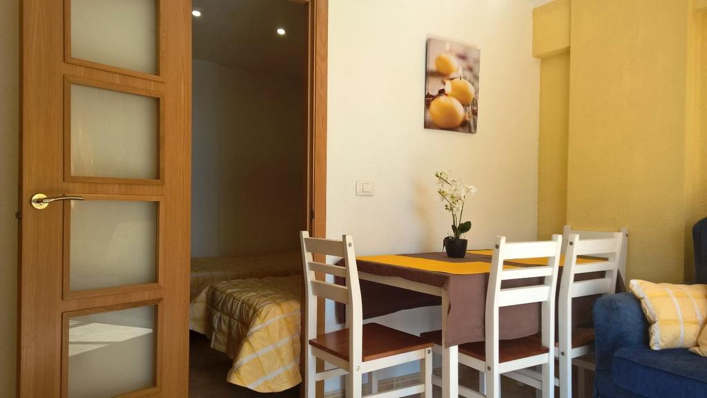 Apartamentos Las Carabelas Benidorm Esterno foto